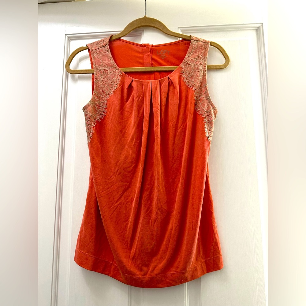 LOFT Coral/Peach/Orange/Pink Business Casual Sleeveless Blouse